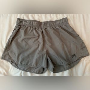 Huk Gear Women’s large shorts